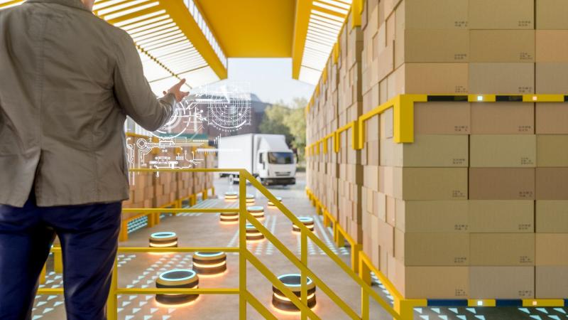 Self driving robots in warehouse