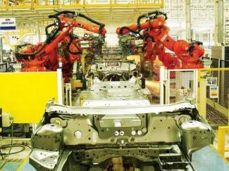 FORD INDIA BODY SHOP WITH ROBOTIC ARMS